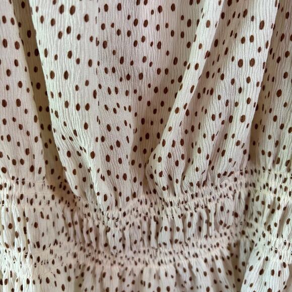 E&M Ivory Dotted Spaghetti Strap Cropped Ruched Top Size S NWT - Picture 3 of 11